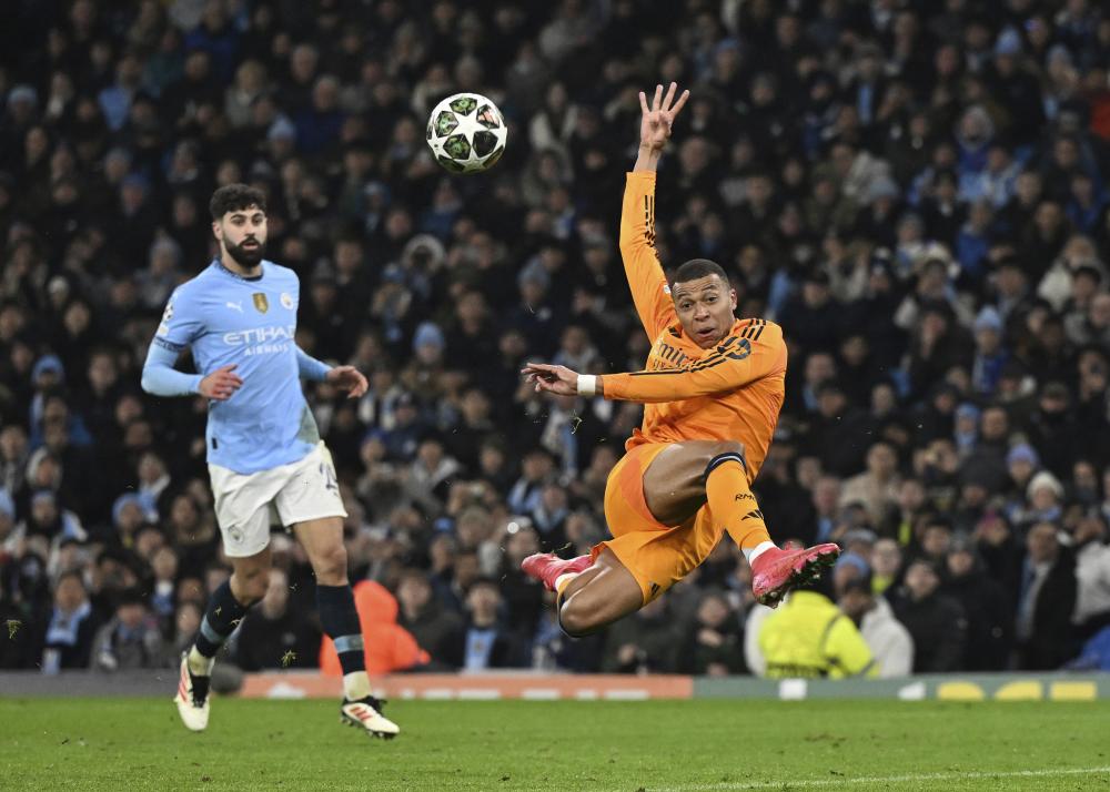 巴斯滕上任 巴斯滕上任